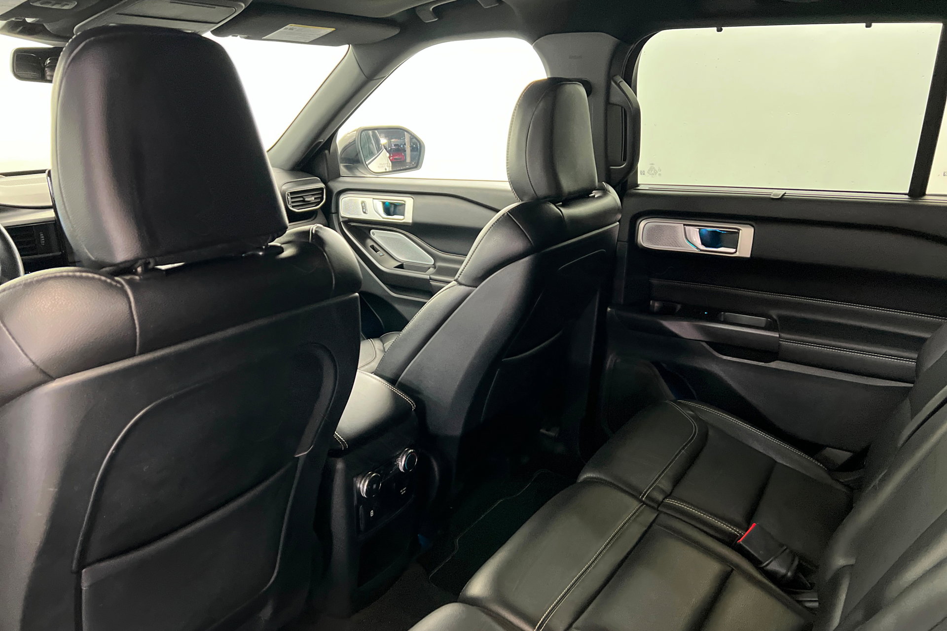 Used 2020 Ford Explorer ST w/ Premium Technology Package image 19