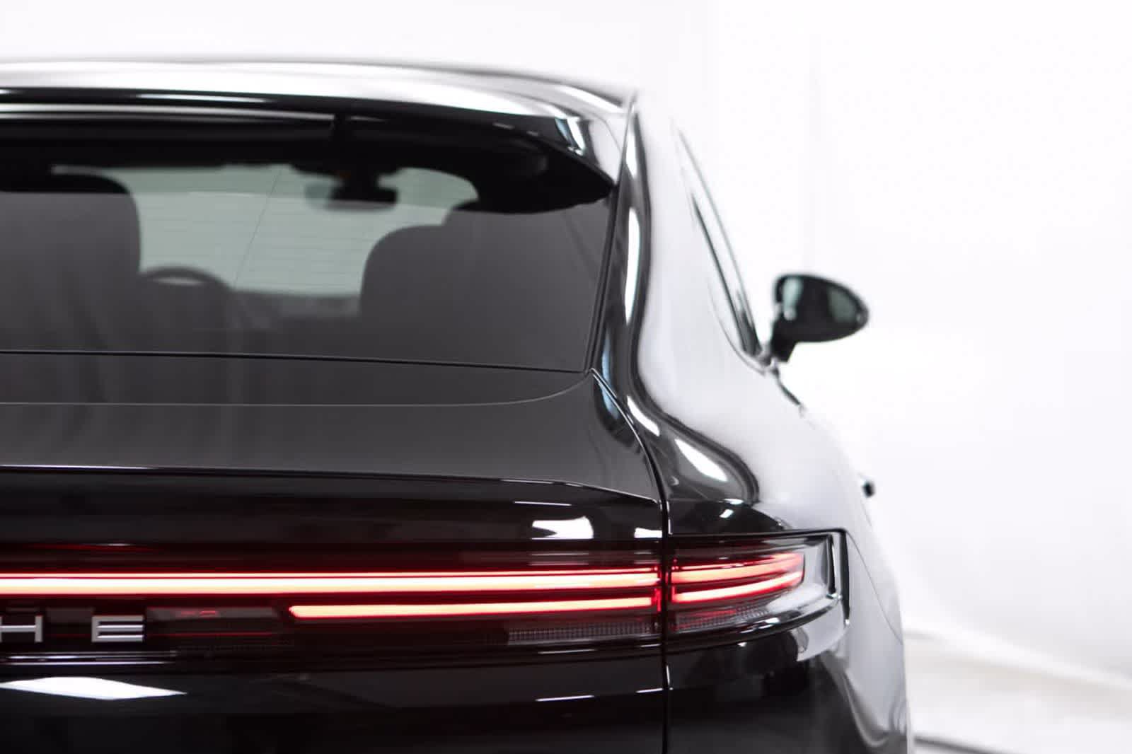 Certified 2026 Porsche Cayenne Coupe AWD/4WD image 18