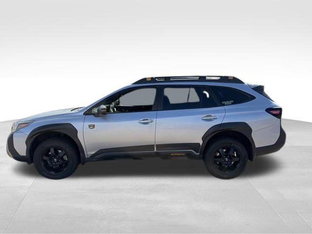 Used 2022 Subaru Outback Wilderness w/ Wilderness Package AWD/4WD image 6