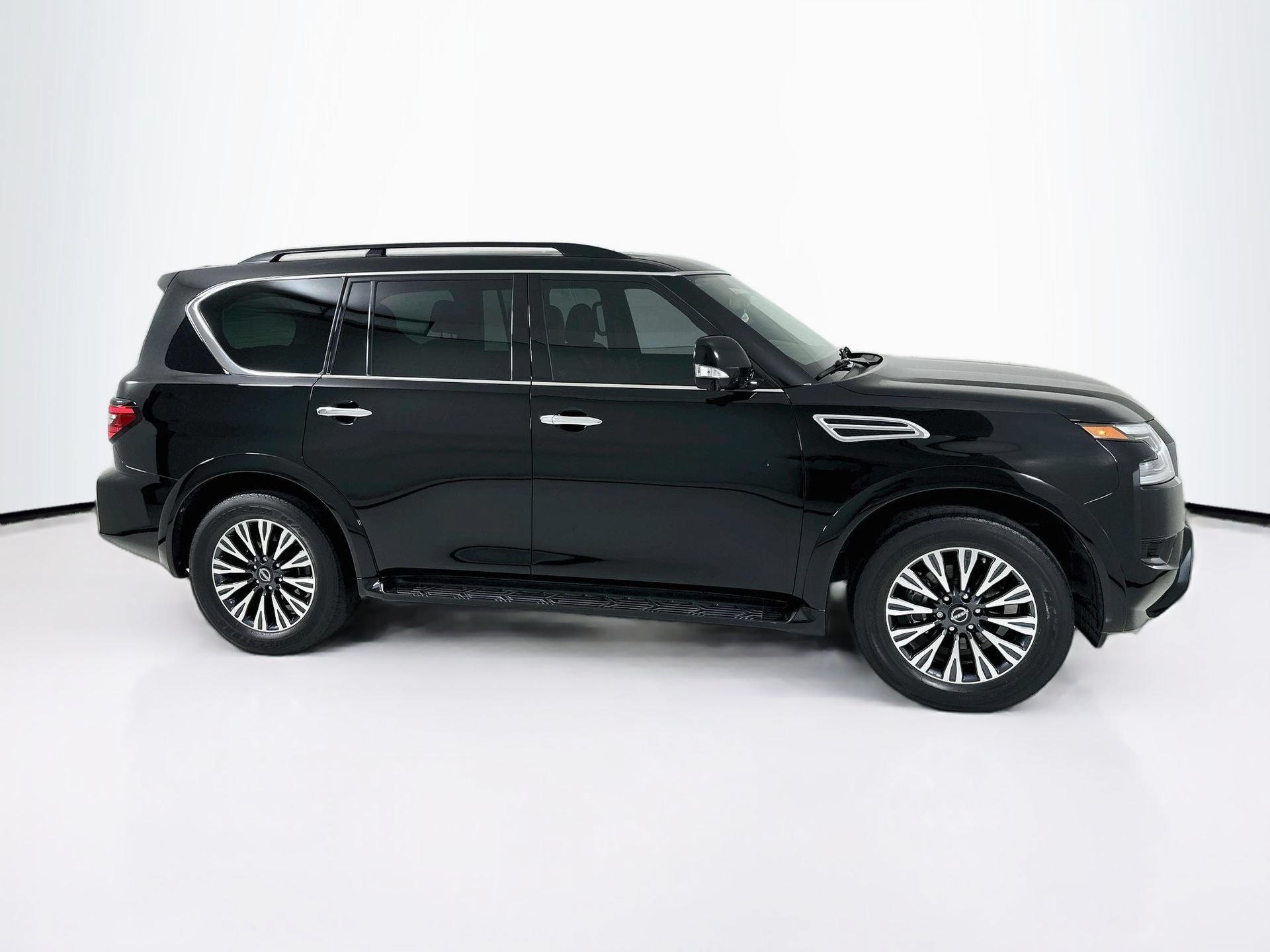 Used 2023 Nissan Armada SL w/ Midnight Edition Package RWD image 9