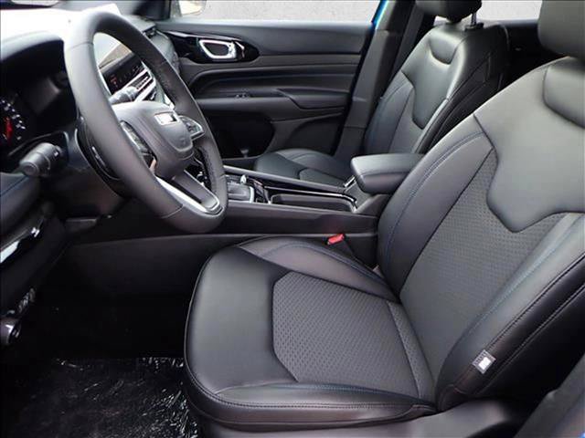 New 2026 Jeep Compass Latitude AWD/4WD image 11