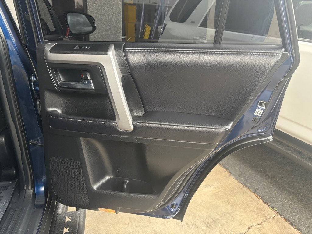 Used 2019 Toyota 4Runner SR5 Premium AWD/4WD image 34