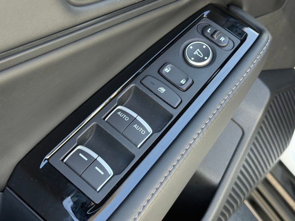 Used 2024 Honda Accord Touring image 19