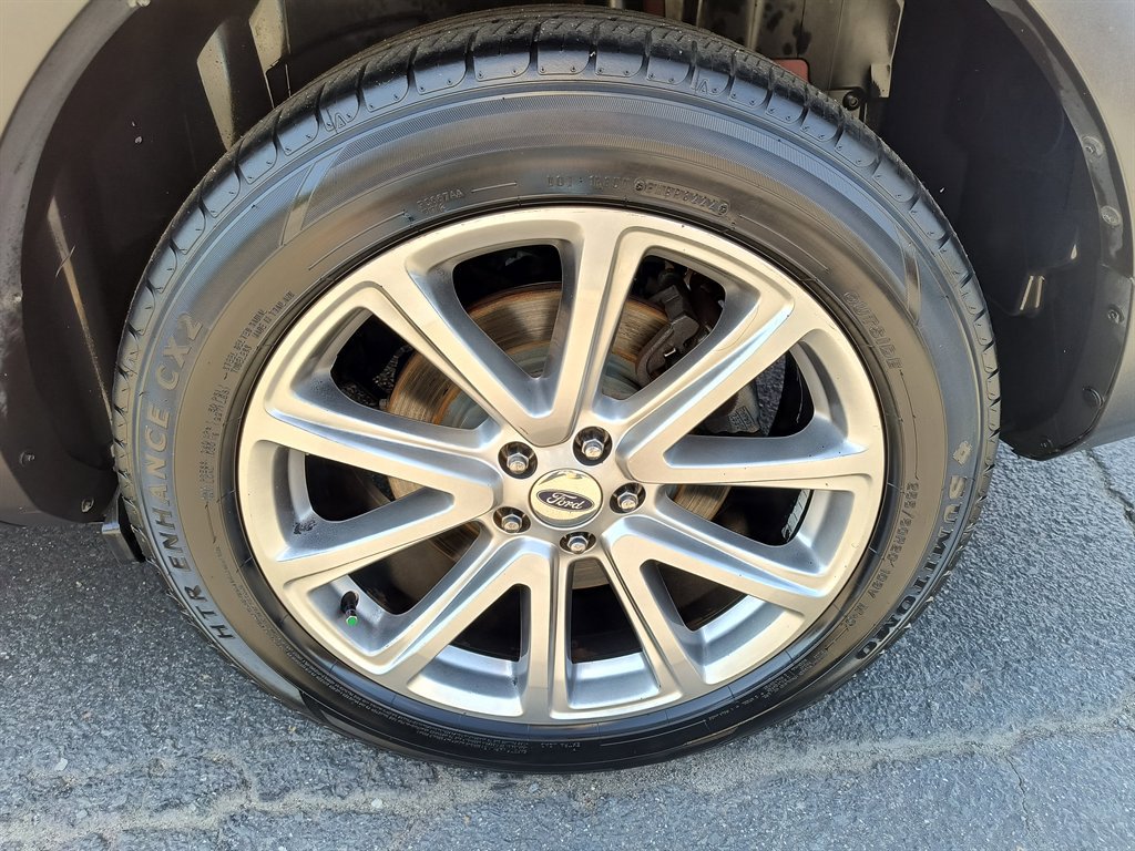 Used 2016 Ford Explorer Limited image 10