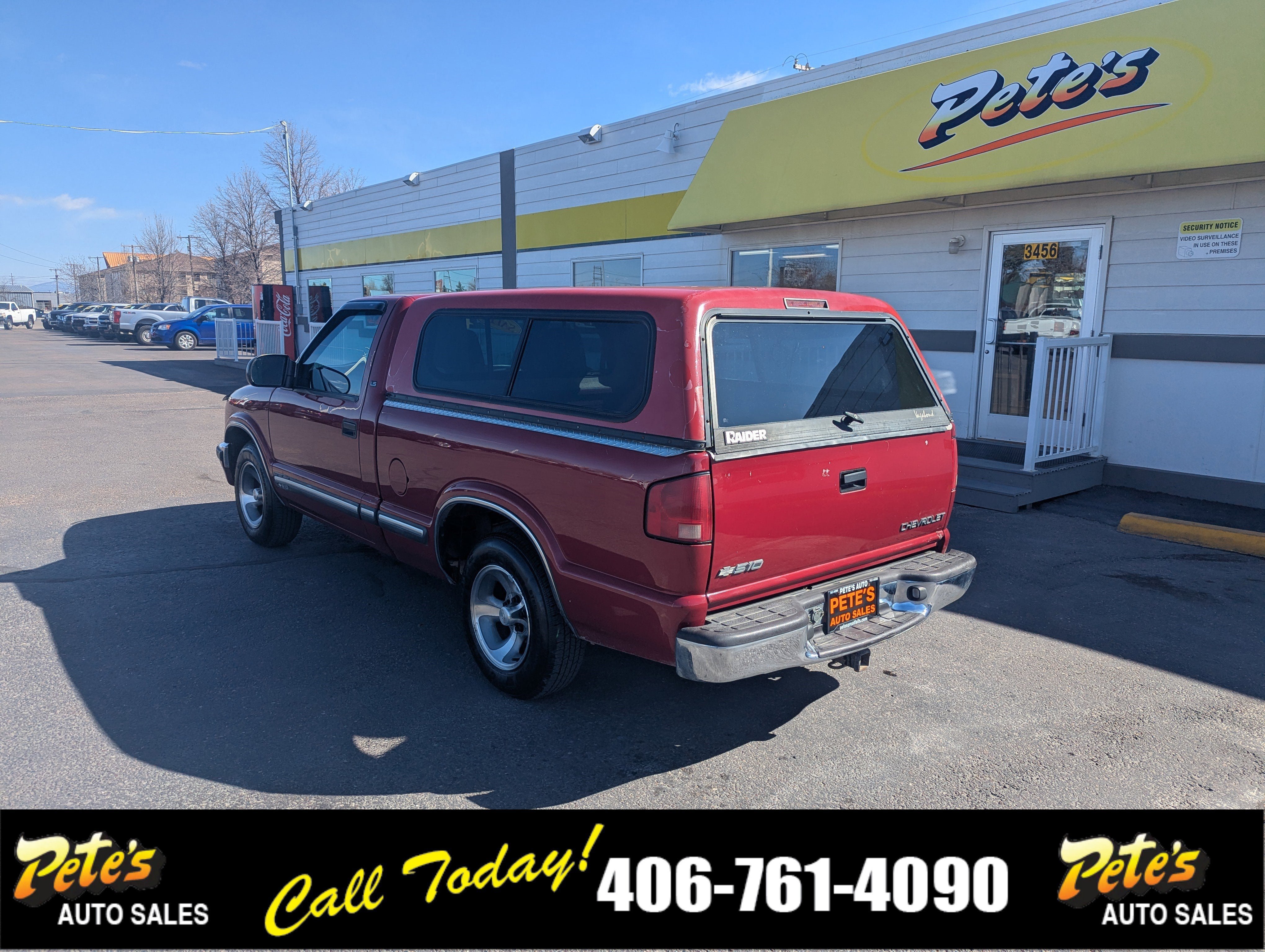 Used 2001 Chevrolet S10 Pickup LS w/ Preferred Equipment Group RWD image 2