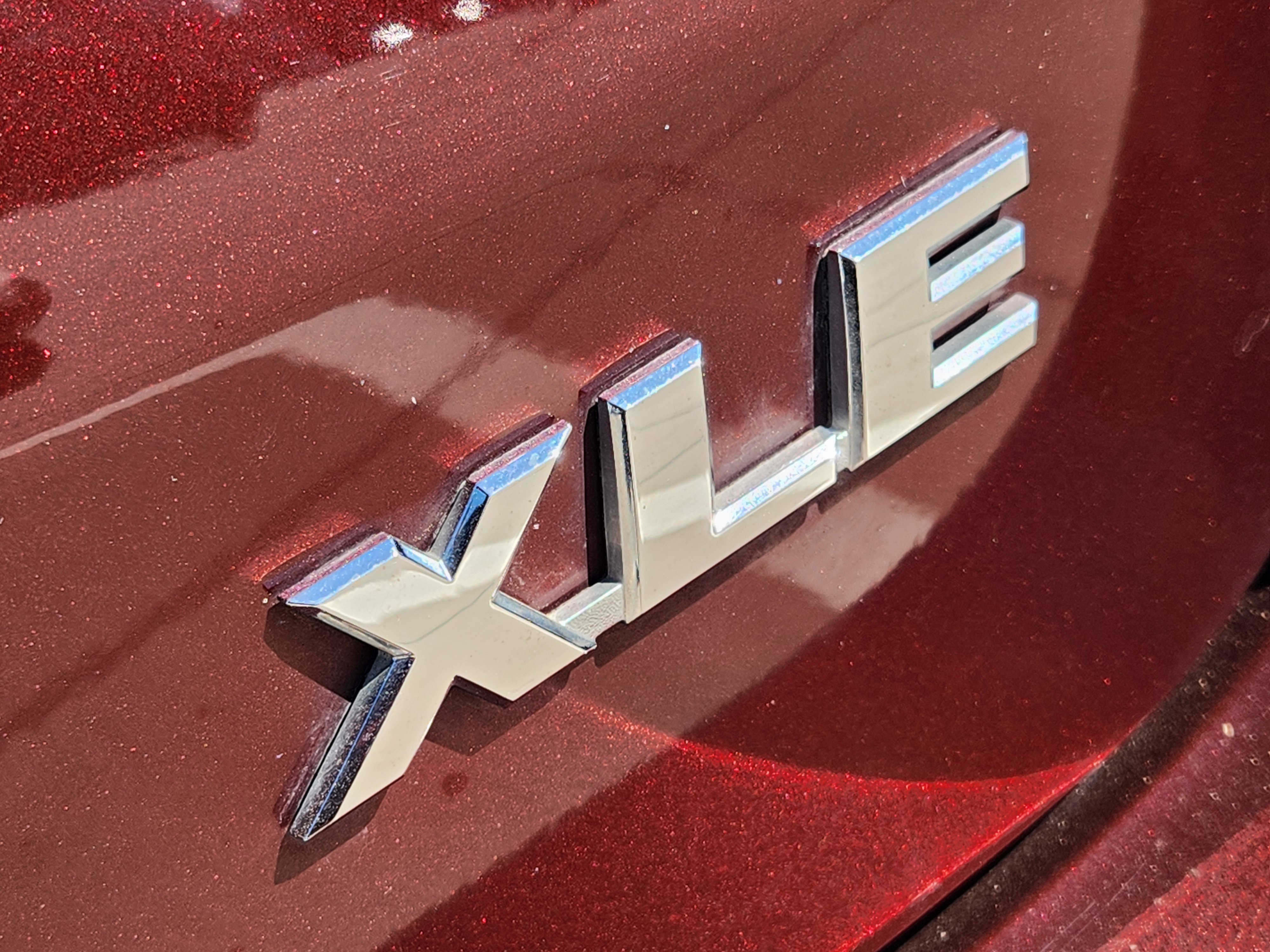 Used 2019 Toyota Highlander XLE image 12