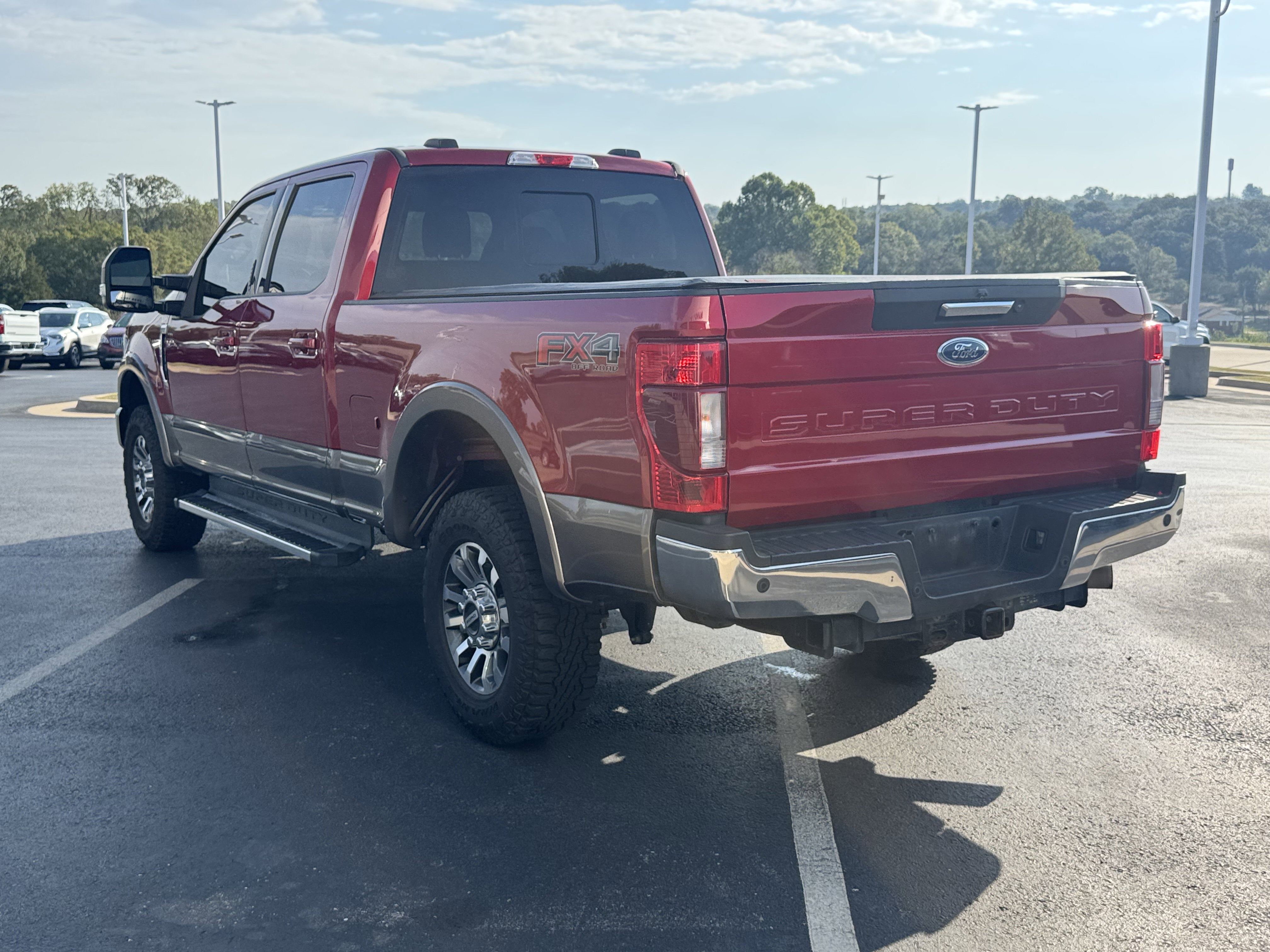 Used 2022 Ford F250 Lariat w/ FX4 Off-Road Package image 3