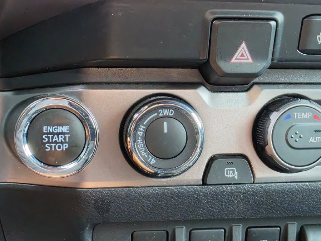 Used 2023 Toyota Tacoma Limited AWD/4WD image 25