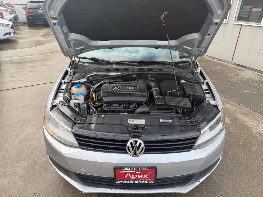 Used 2014 Volkswagen Jetta SE image 8