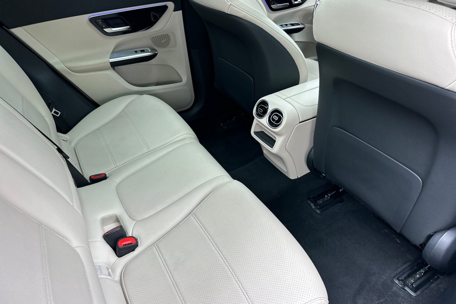 Certified 2025 Mercedes-Benz GLC 350e 4MATIC image 42