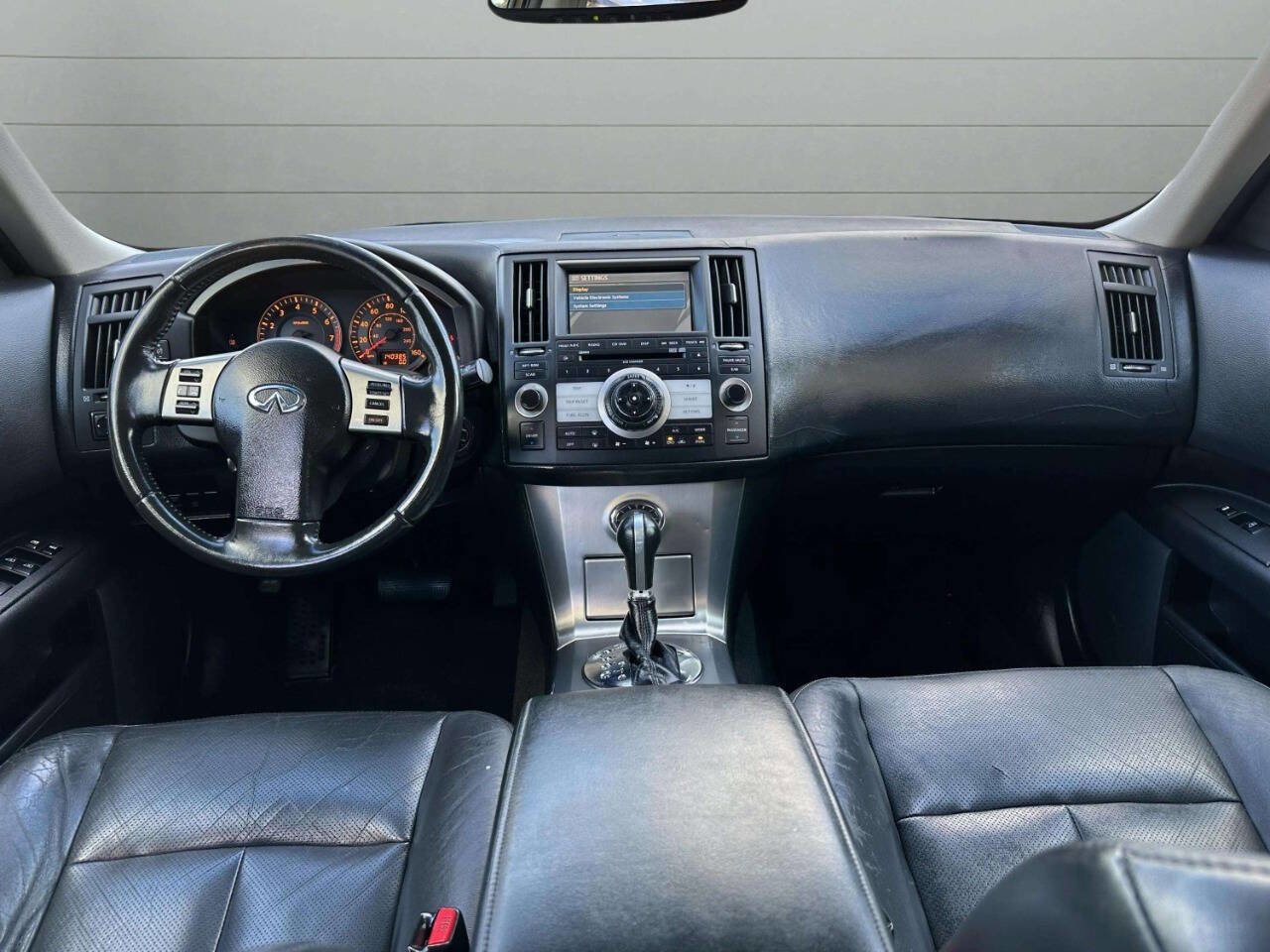 Used 2006 INFINITI FX35 2WD w/ (G02) Touring Pkg image 37