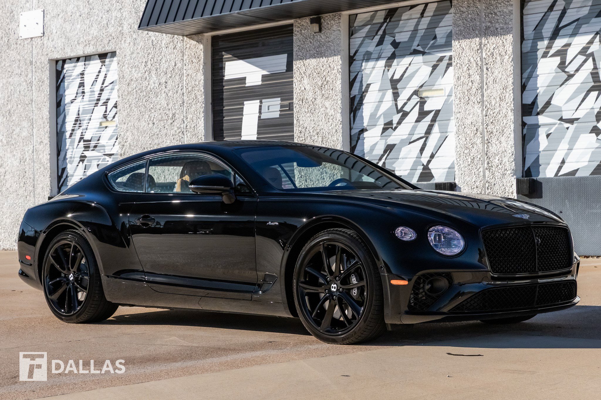 Used 2023 Bentley Continental GT V8 image 18