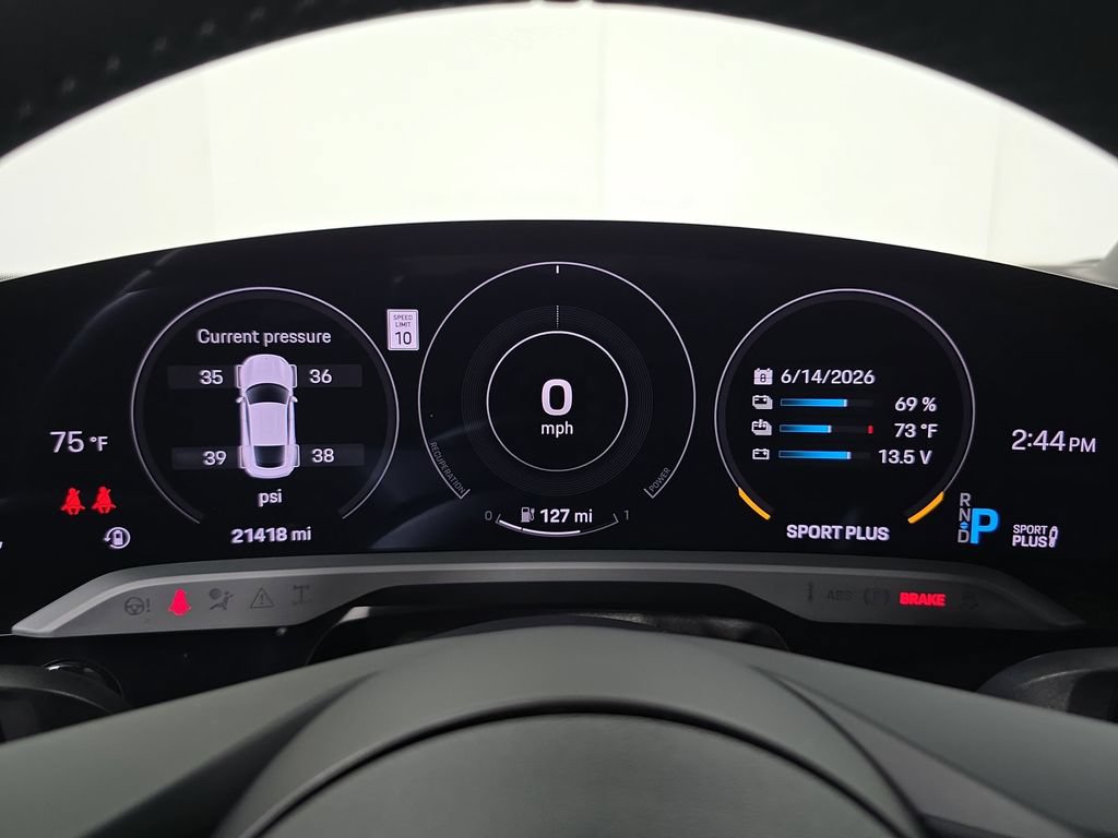 Certified 2024 Porsche Taycan RWD image 15