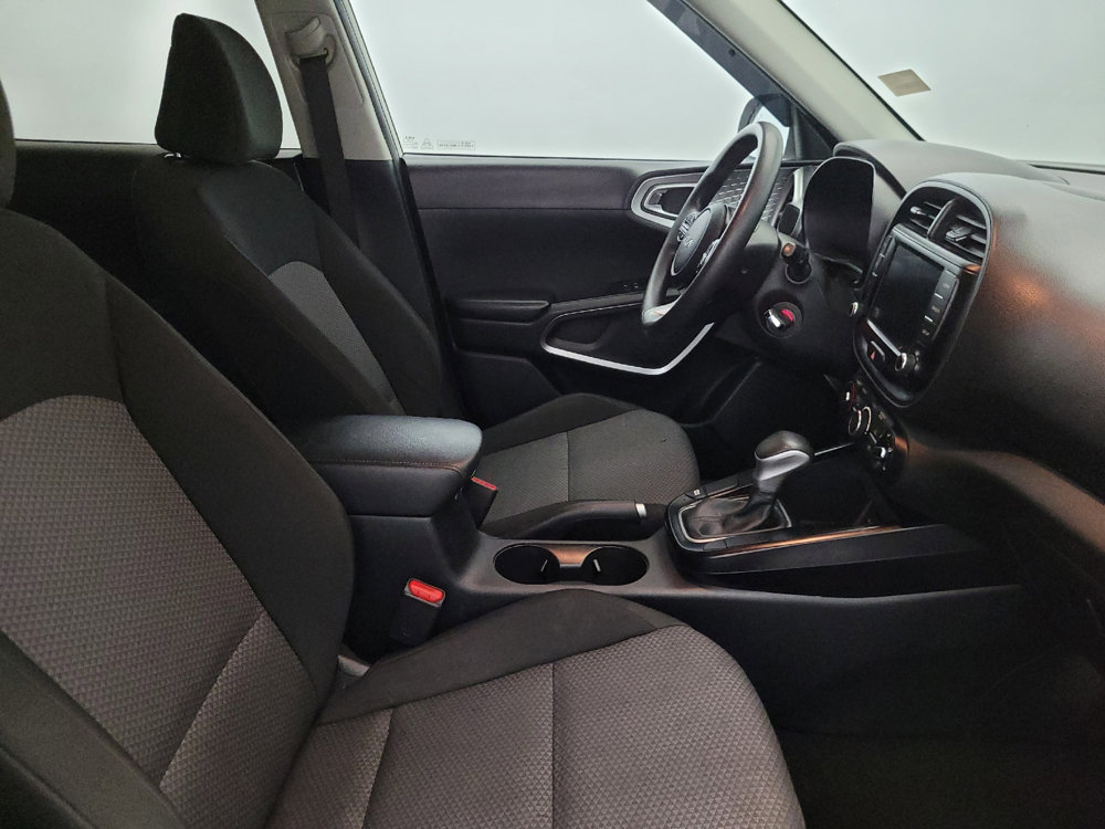 Used 2023 Kia Soul LX w/ Option Group 015 image 21
