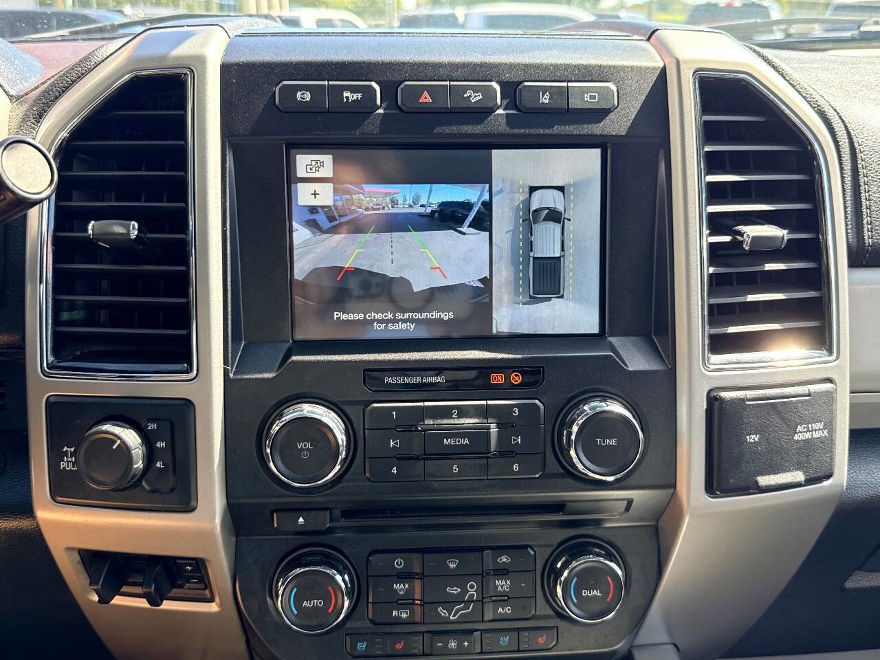 Used 2018 Ford F250 Lariat w/ Lariat Ultimate Package image 27