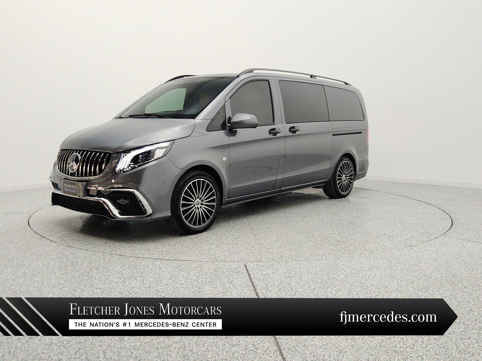 Used 2022 Mercedes-Benz Metris Passenger image 1