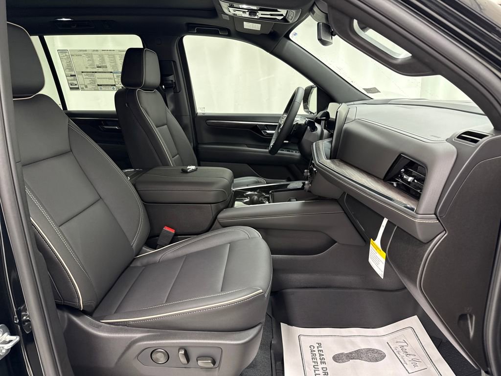 New 2026 Chevrolet Tahoe Premier w/ Sun And Tow Package image 9