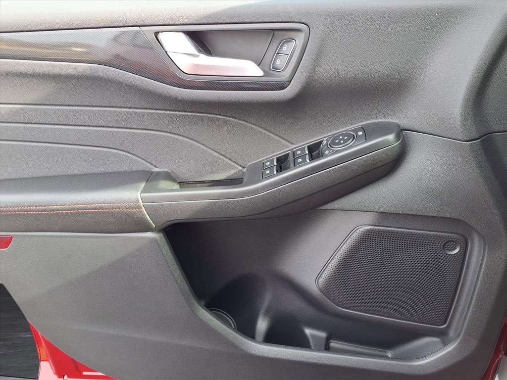 New 2026 Ford Escape ST-Line w/ Tech Pack #1 image 14