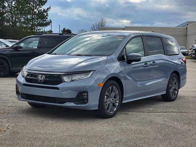 New 2026 Honda Odyssey Touring image 2