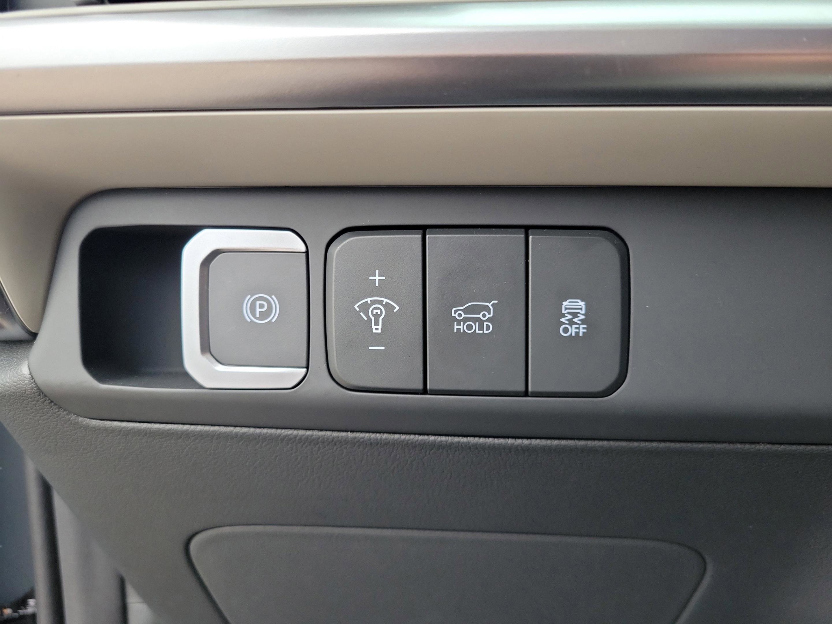 Used 2025 Hyundai Santa Fe SEL image 24