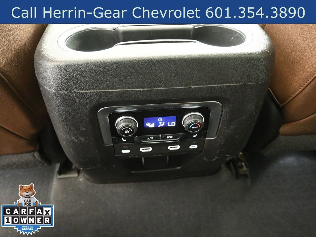 Used 2023 Chevrolet Suburban High Country image 19