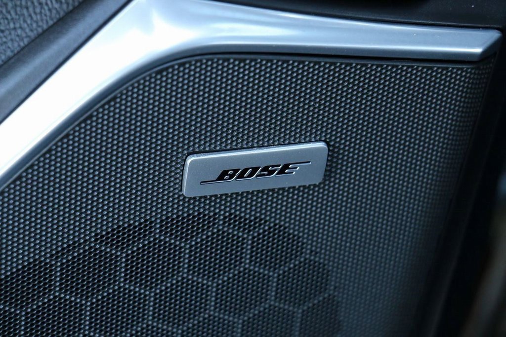 Used 2020 Cadillac Escalade ESV Premium Luxury image 22