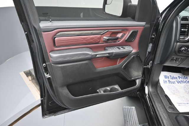 Used 2025 RAM 1500 Limited AWD/4WD image 20