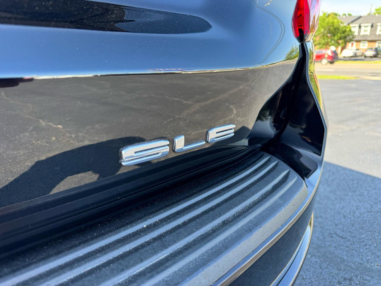 Used 2022 GMC Yukon SLE image 9