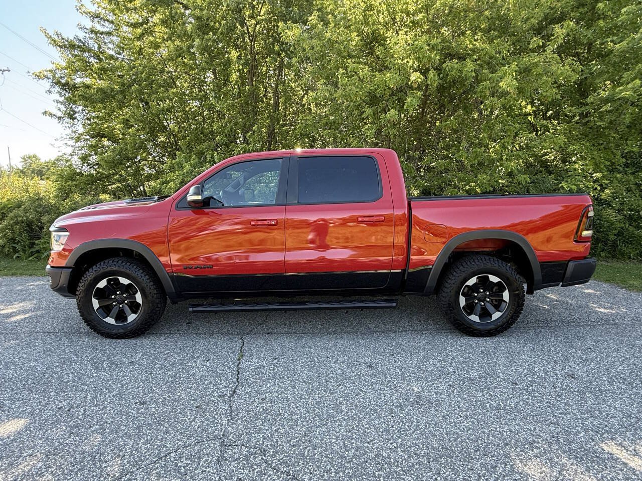 Used 2019 RAM 1500 Rebel w/ Rebel Level 2 Equipment Group AWD/4WD image 2