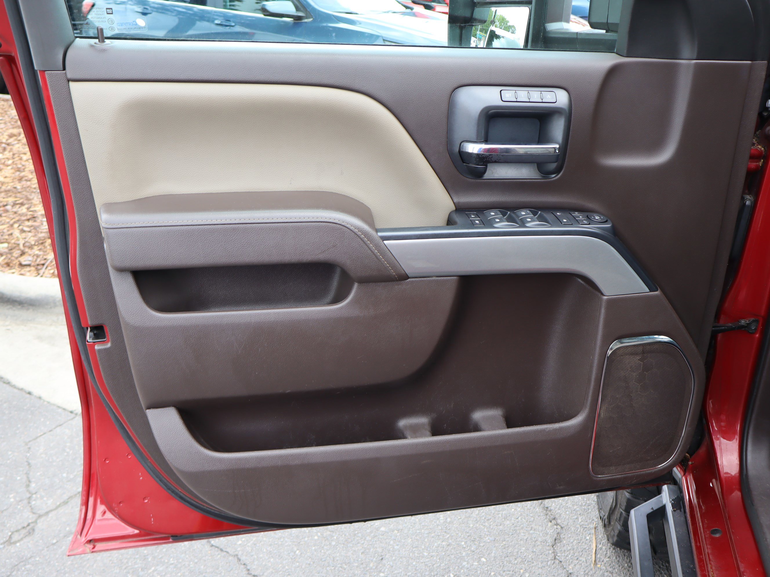 Used 2019 Chevrolet Silverado 2500 LTZ w/ Z71 Package, Off-Road AWD/4WD image 19