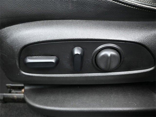 Used 2018 GMC Terrain Denali w/ Advanced Safety Package image 19