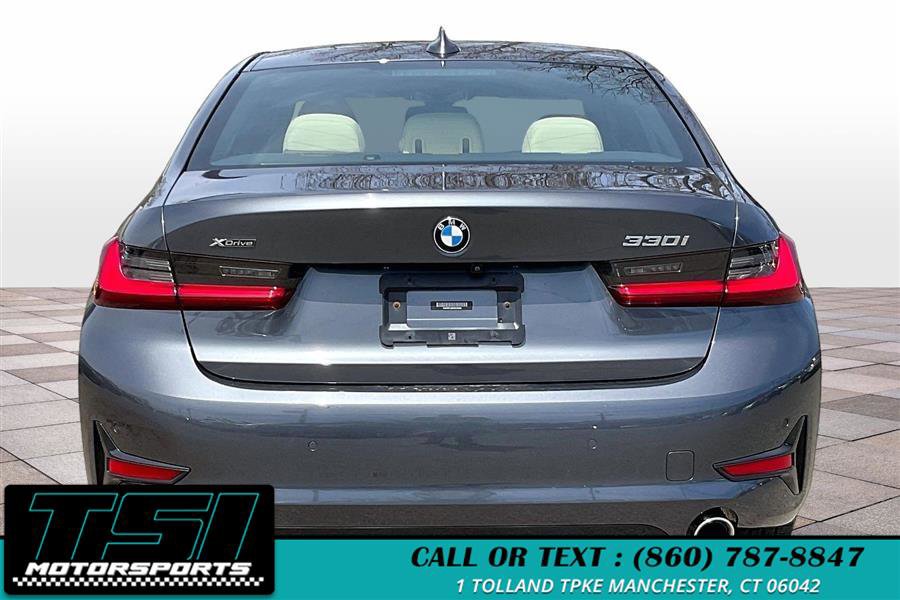 Used 2022 BMW 330i xDrive Sedan w/ Driving Assistance Package AWD/4WD image 4