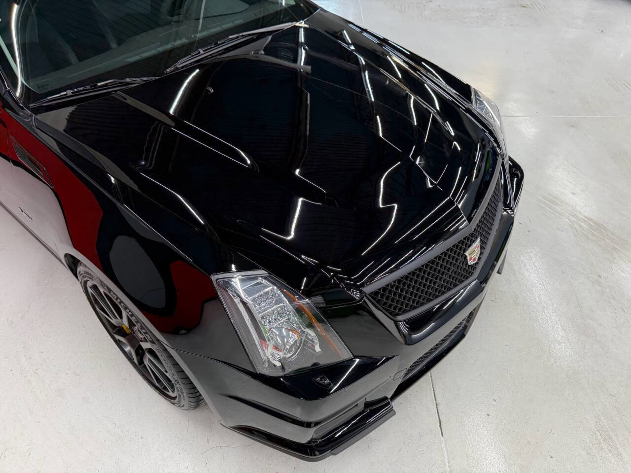 Used 2013 Cadillac CTS V w/ Wood Trim Package image 8