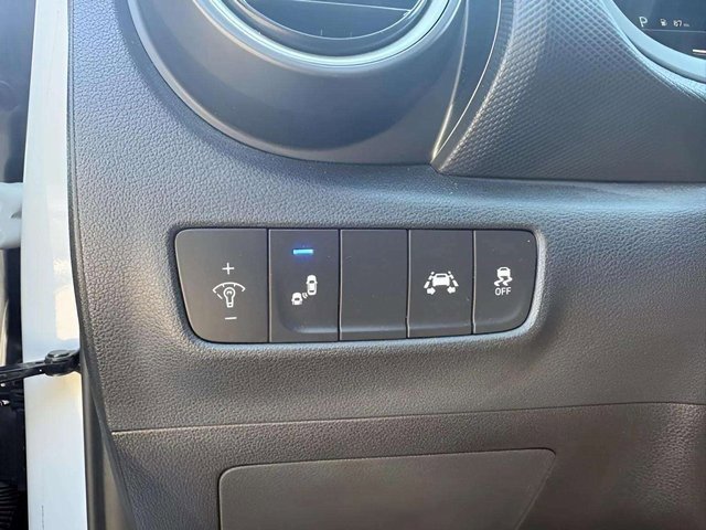 Used 2021 Hyundai Kona SEL w/ Cargo Package image 13