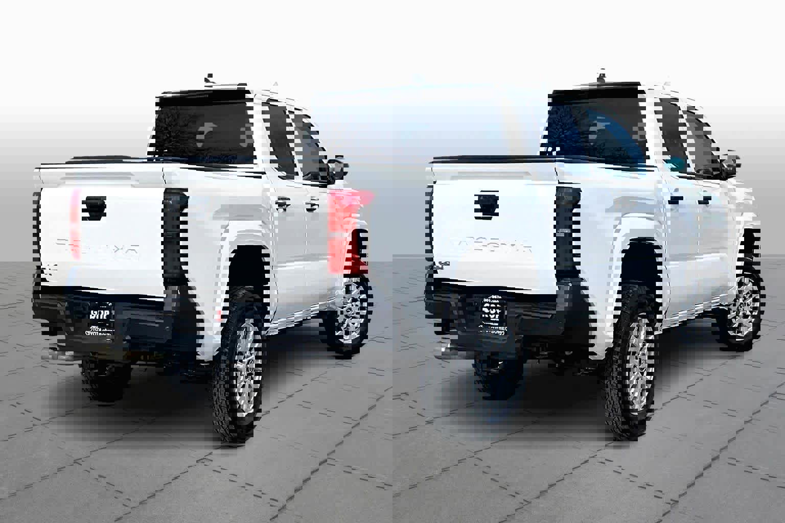 Used 2024 Toyota Tacoma SR w/ SR Upgrade Package image 13