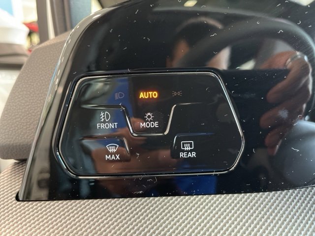 New 2025 Volkswagen GTI Autobahn image 15