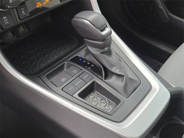 Certified 2025 Toyota RAV4 XLE Premium image 25