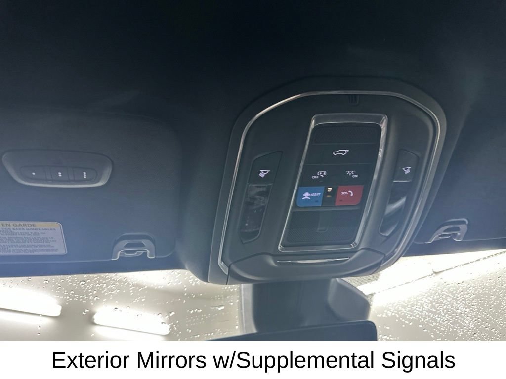 Used 2025 Jeep Wagoneer Series II AWD/4WD image 52
