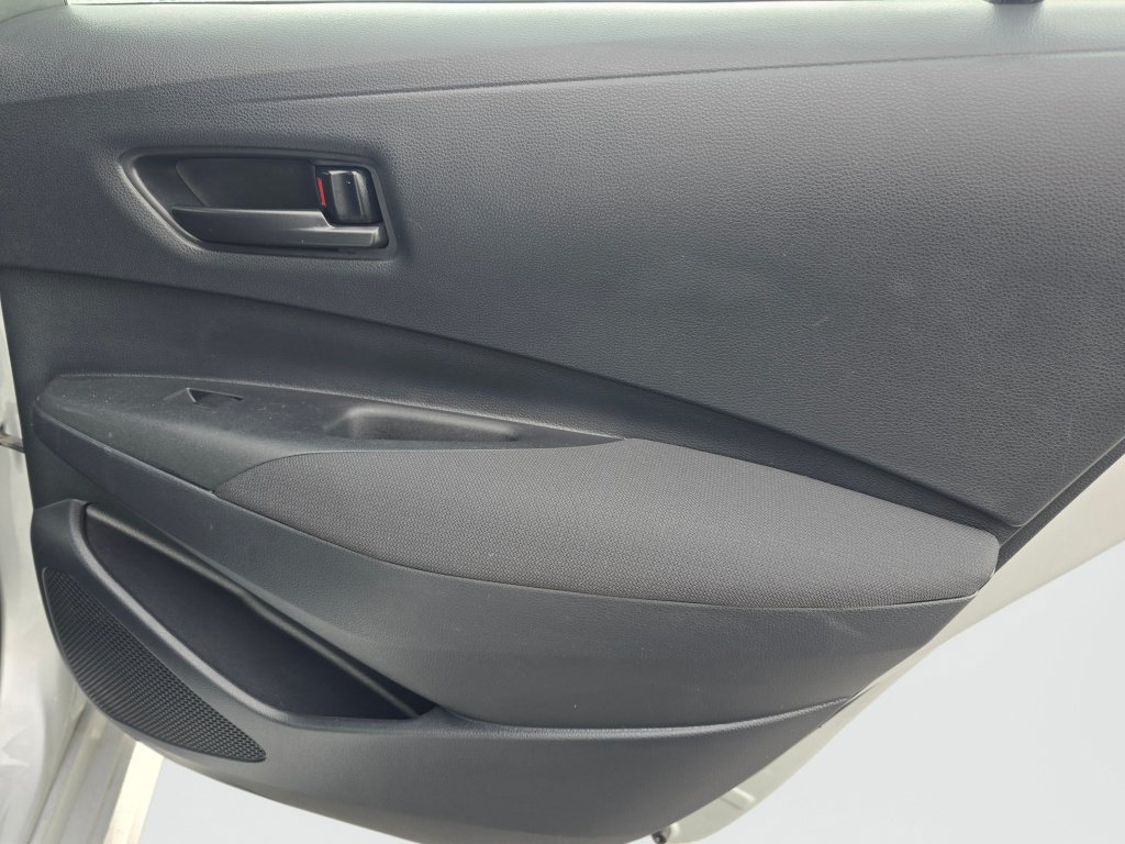 Used 2025 Toyota Corolla LE FWD image 26