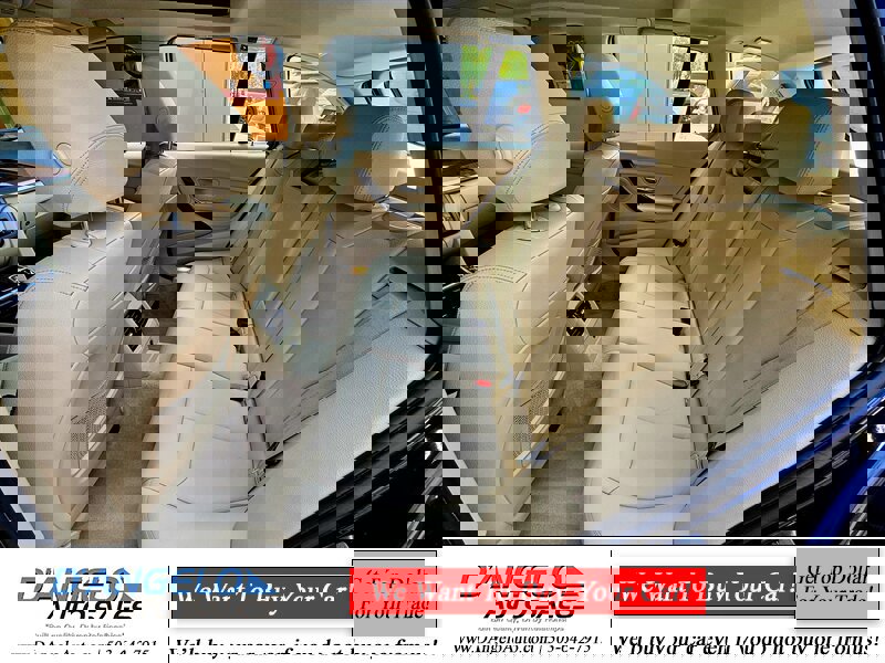 Used 2015 BMW 328i xDrive Wagon image 25