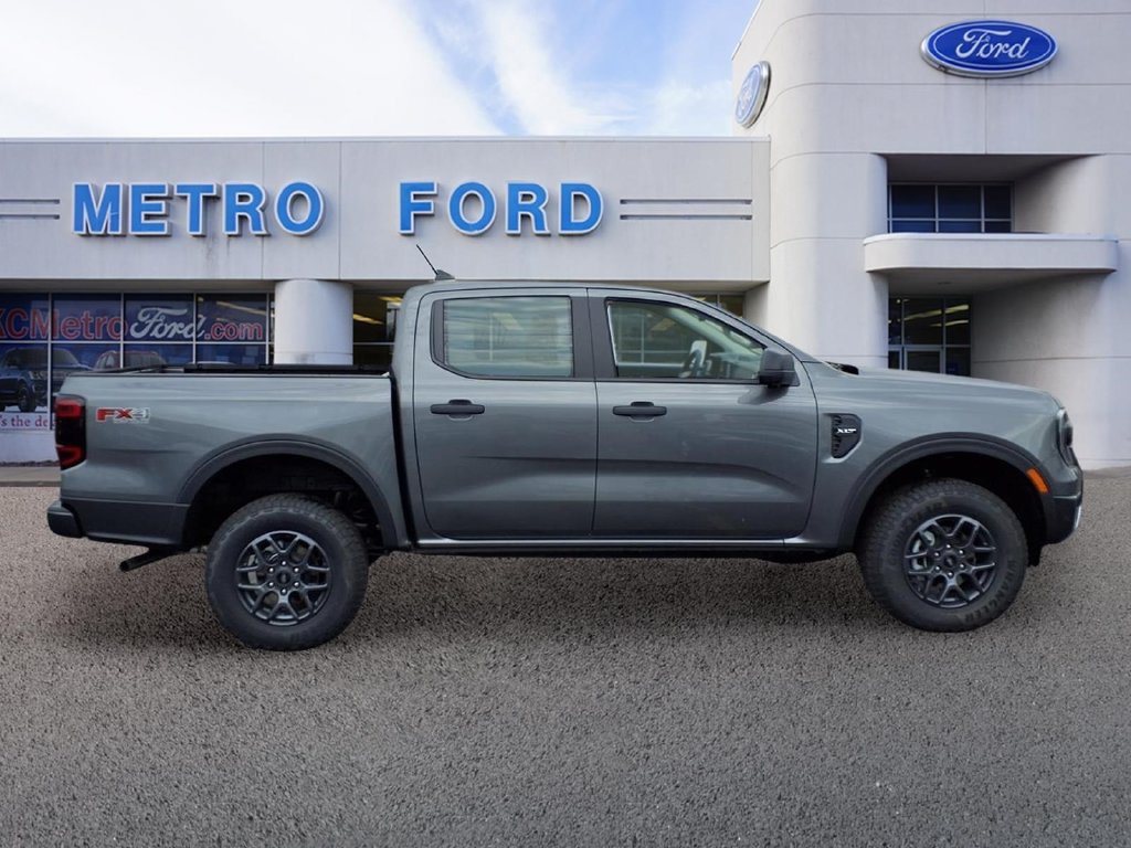 New 2026 Ford Ranger XLT w/ FX4 Off-Road Package AWD/4WD image 2