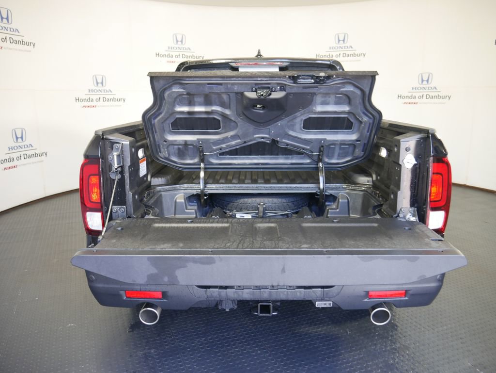 New 2026 Honda Ridgeline Black Edition image 8