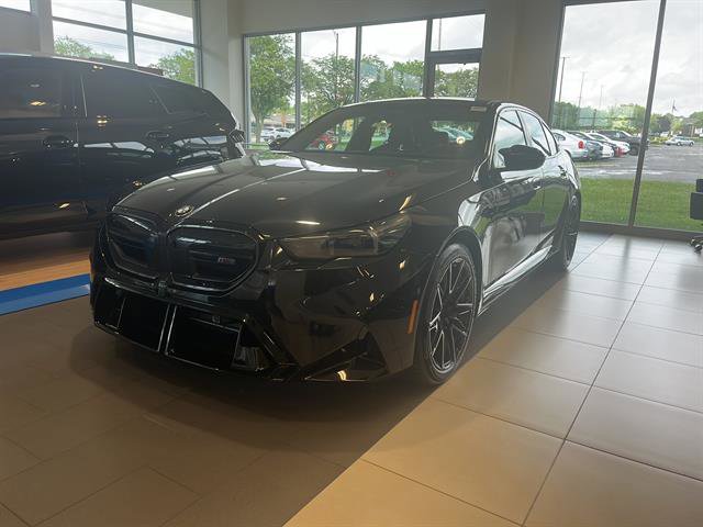 New 2026 BMW M5 w/ Executive Package image 7