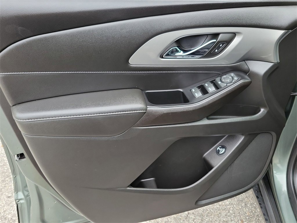 Certified 2023 Chevrolet Traverse LT image 27