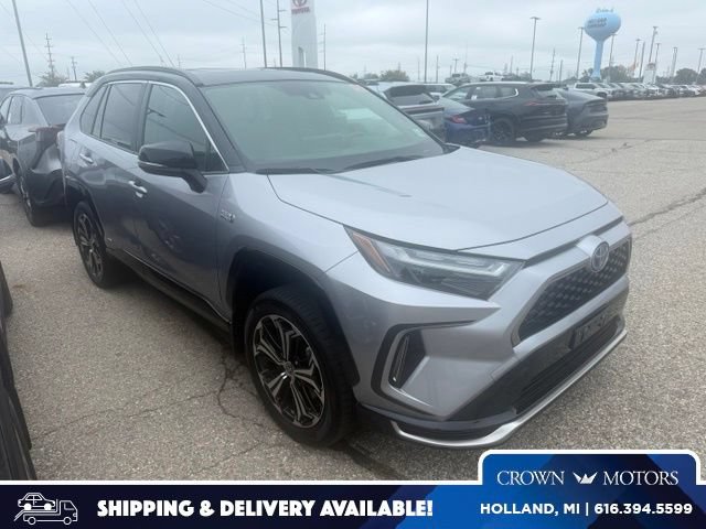 Used 2024 Toyota RAV4 XSE w/ Weather Package AWD/4WD image 1