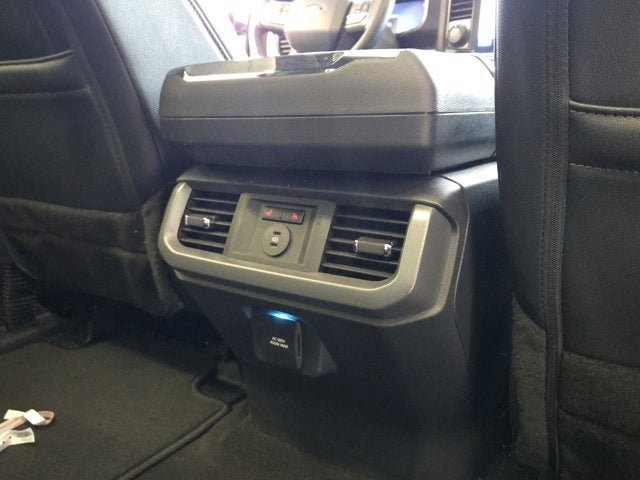 Used 2022 Ford Explorer Platinum w/ Equipment Group 601A AWD/4WD image 10