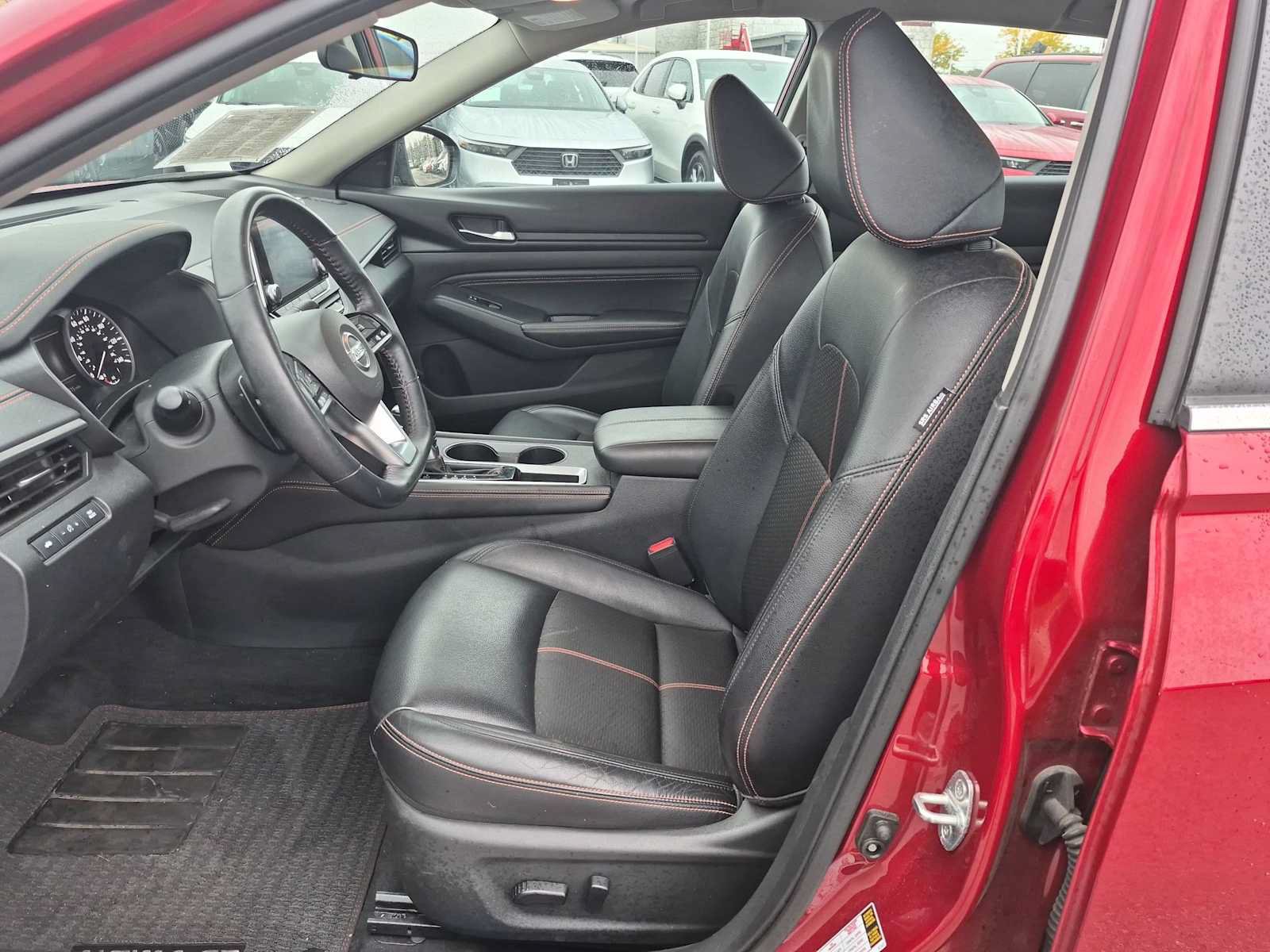 Used 2019 Nissan Altima 2.5 SR FWD image 16