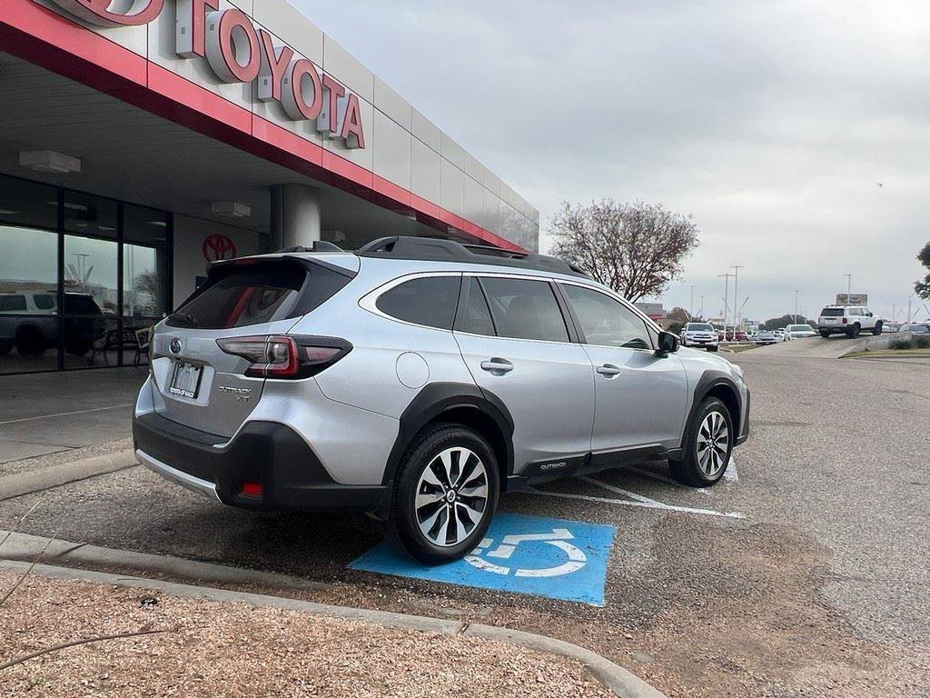 Used 2024 Subaru Outback Limited XT image 5