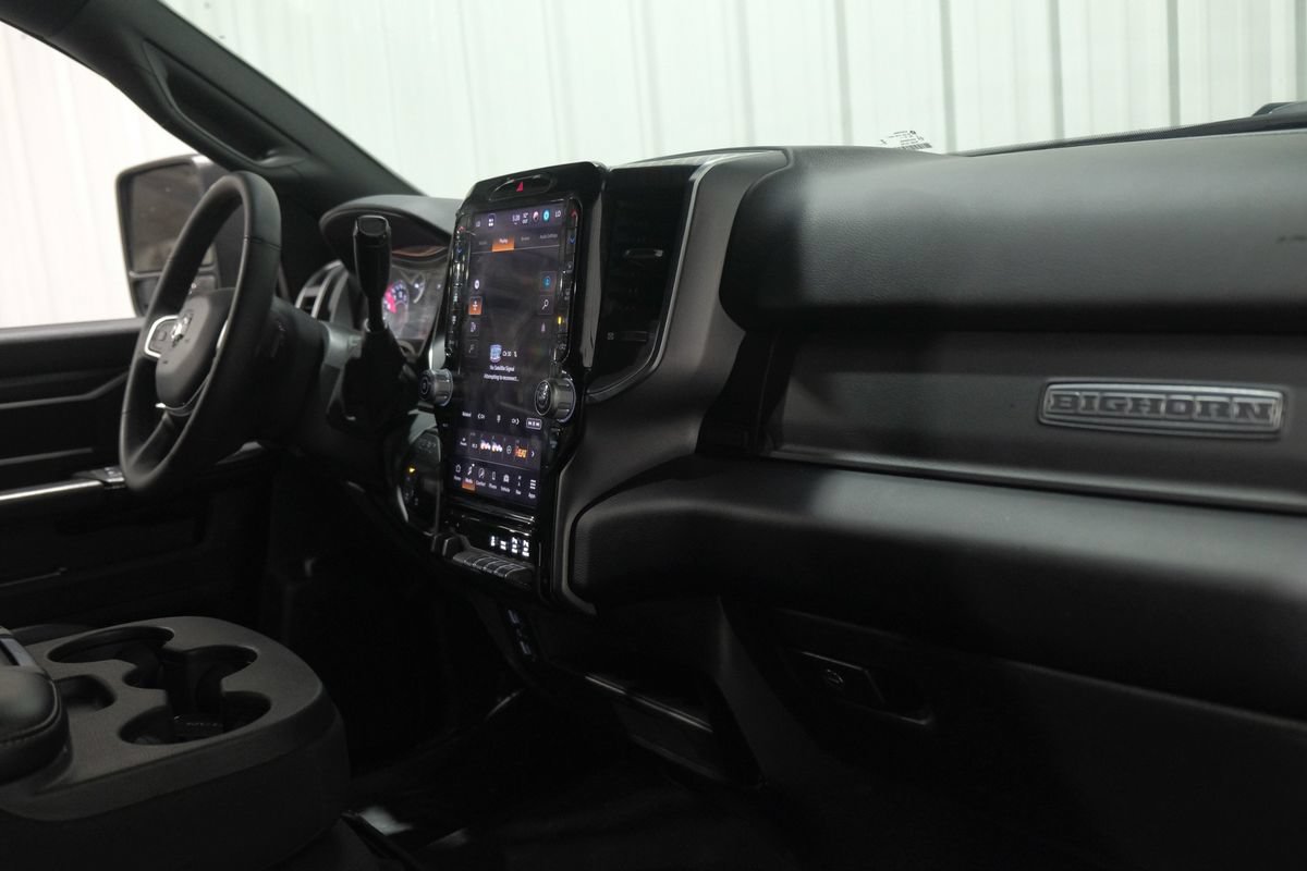 Used 2025 RAM 2500 Big Horn AWD/4WD image 13