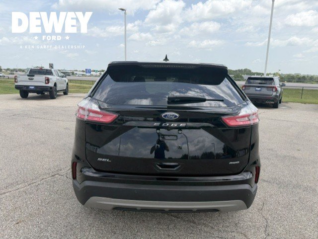 Used 2024 Ford Edge SEL w/ Convenience Package AWD/4WD image 7
